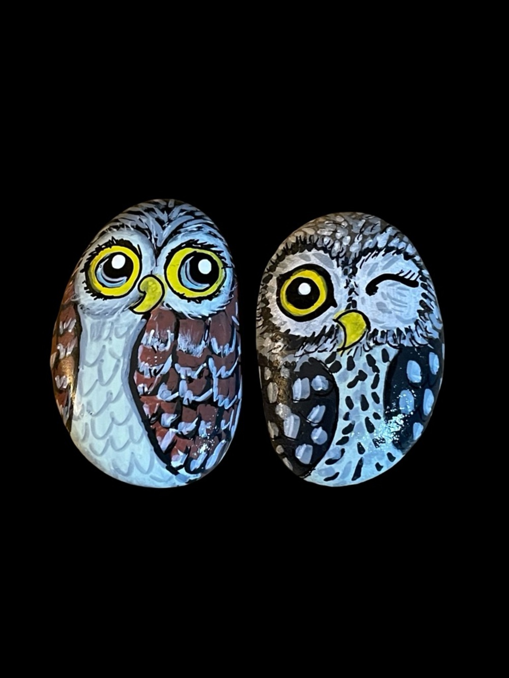 Hand crafted painted OWL rocks yellow black gray white set of 2 stones 2x1.5 in - Picture 4 of 9
